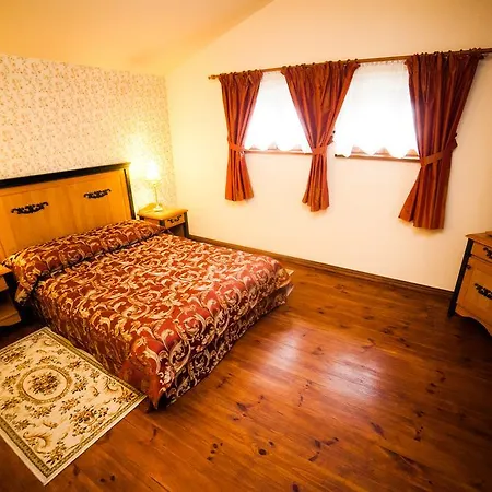 فندق Zagroda Bamberska 3*